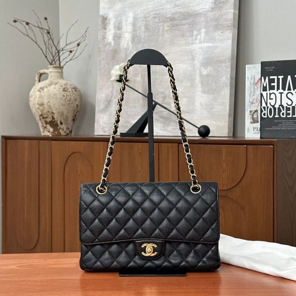 Chanel Women Pre-Loved Bag Very Good Condition